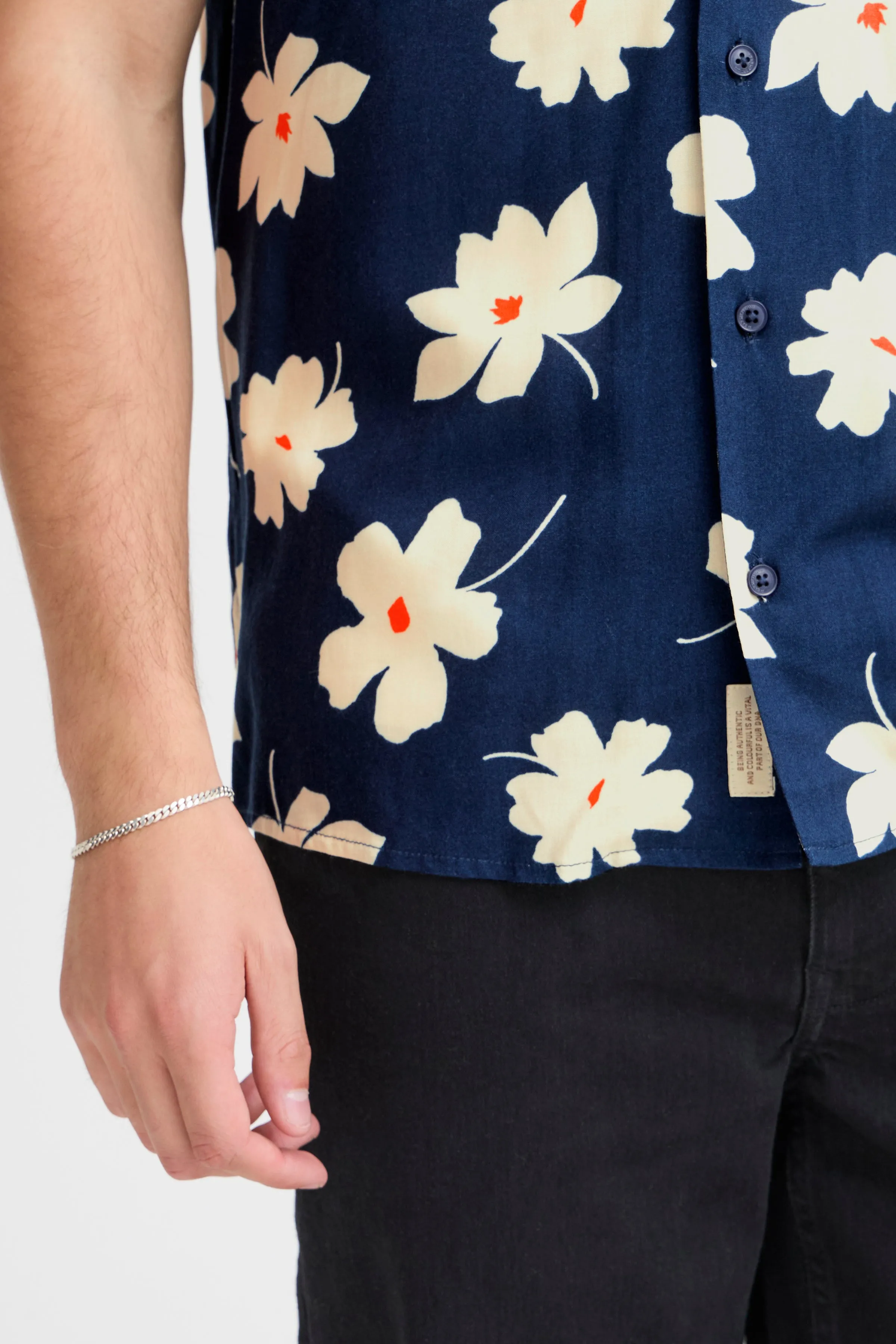 BHADAN SHORT SLEEVE FLORAL SHIRT