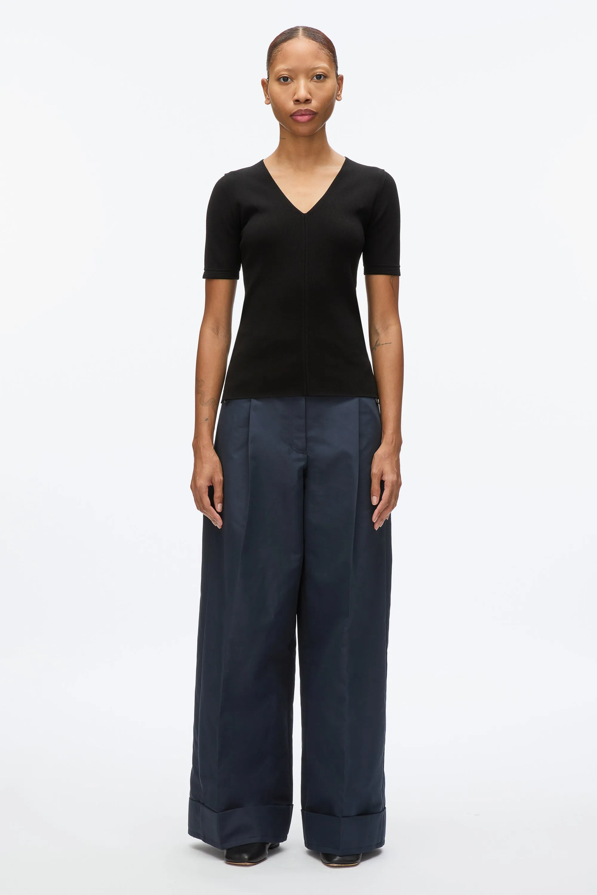 Compact Rib V-Neck Tee