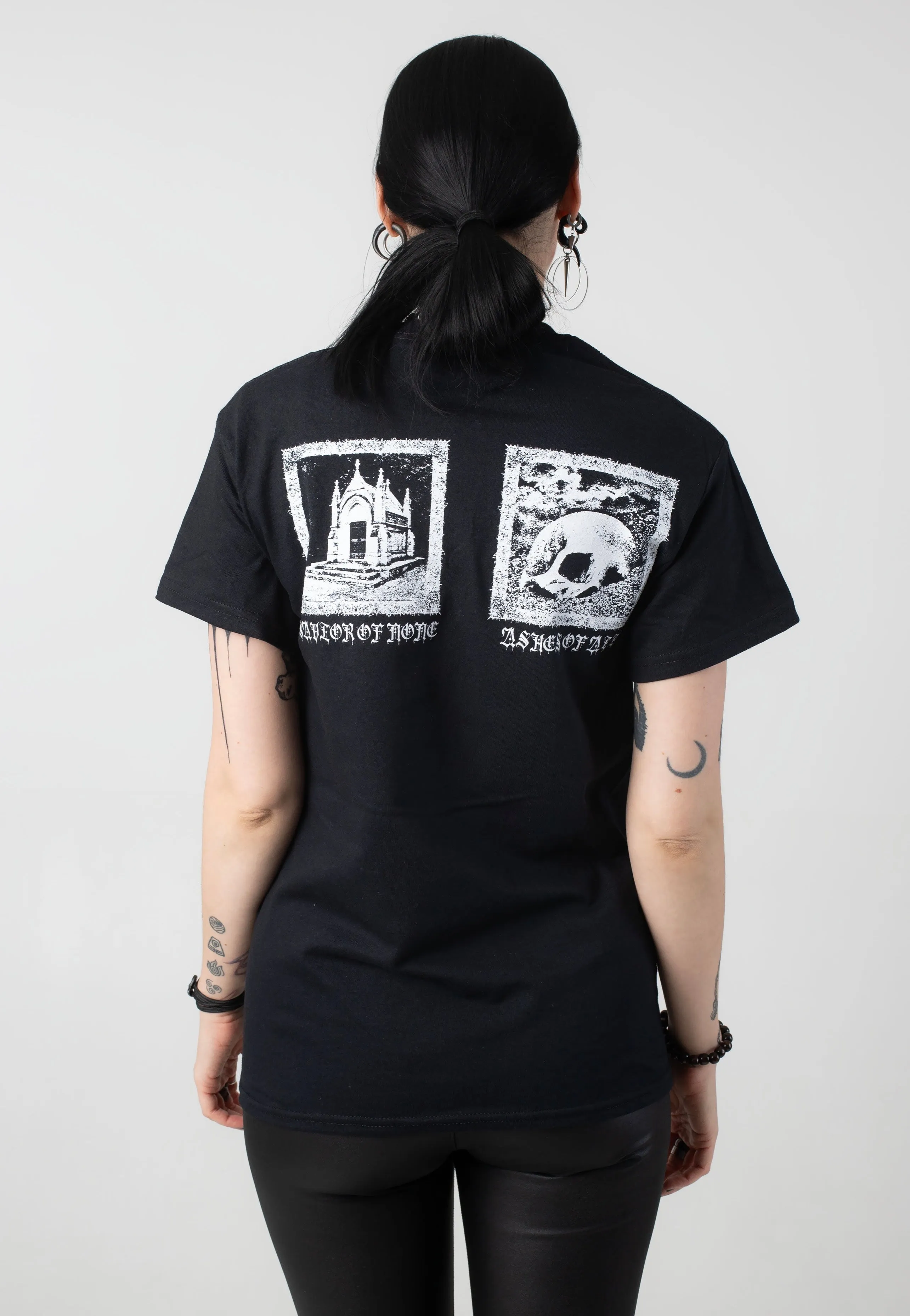 Fit For An Autopsy - Savior Of None - T-Shirt