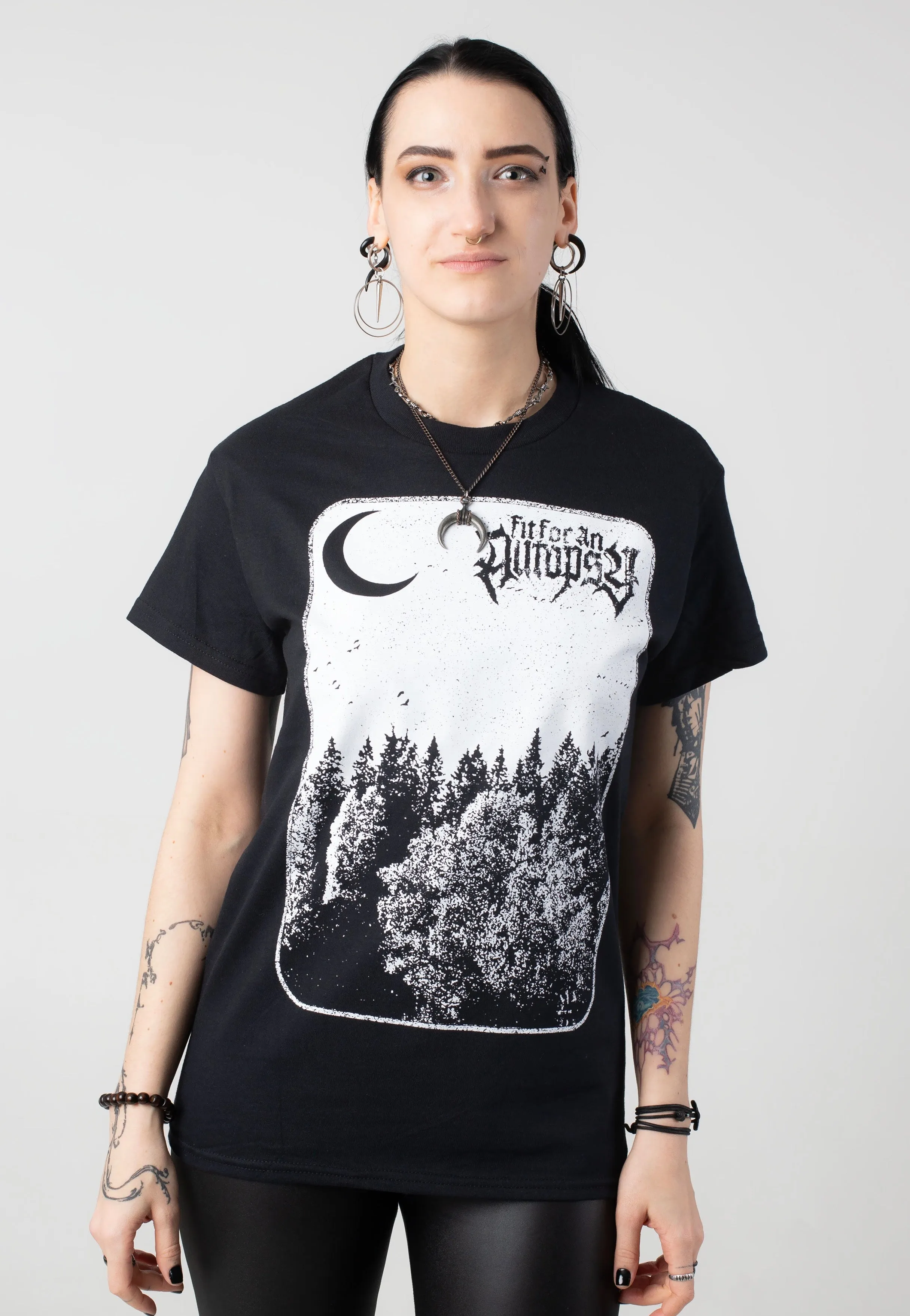 Fit For An Autopsy - Savior Of None - T-Shirt