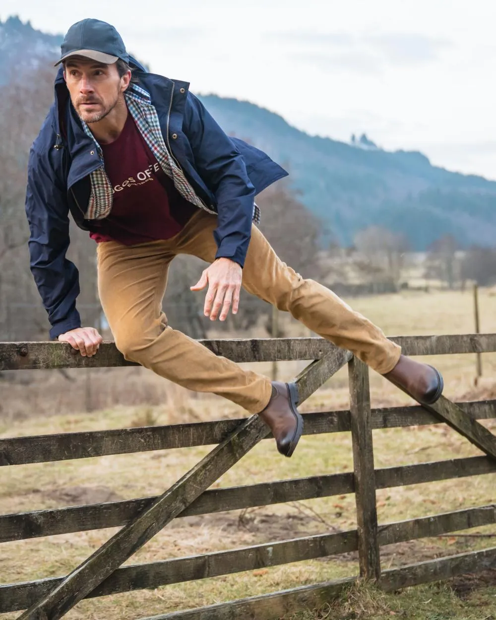 Hoggs of Fife Cairnie Comfort Stretch Cord Trousers