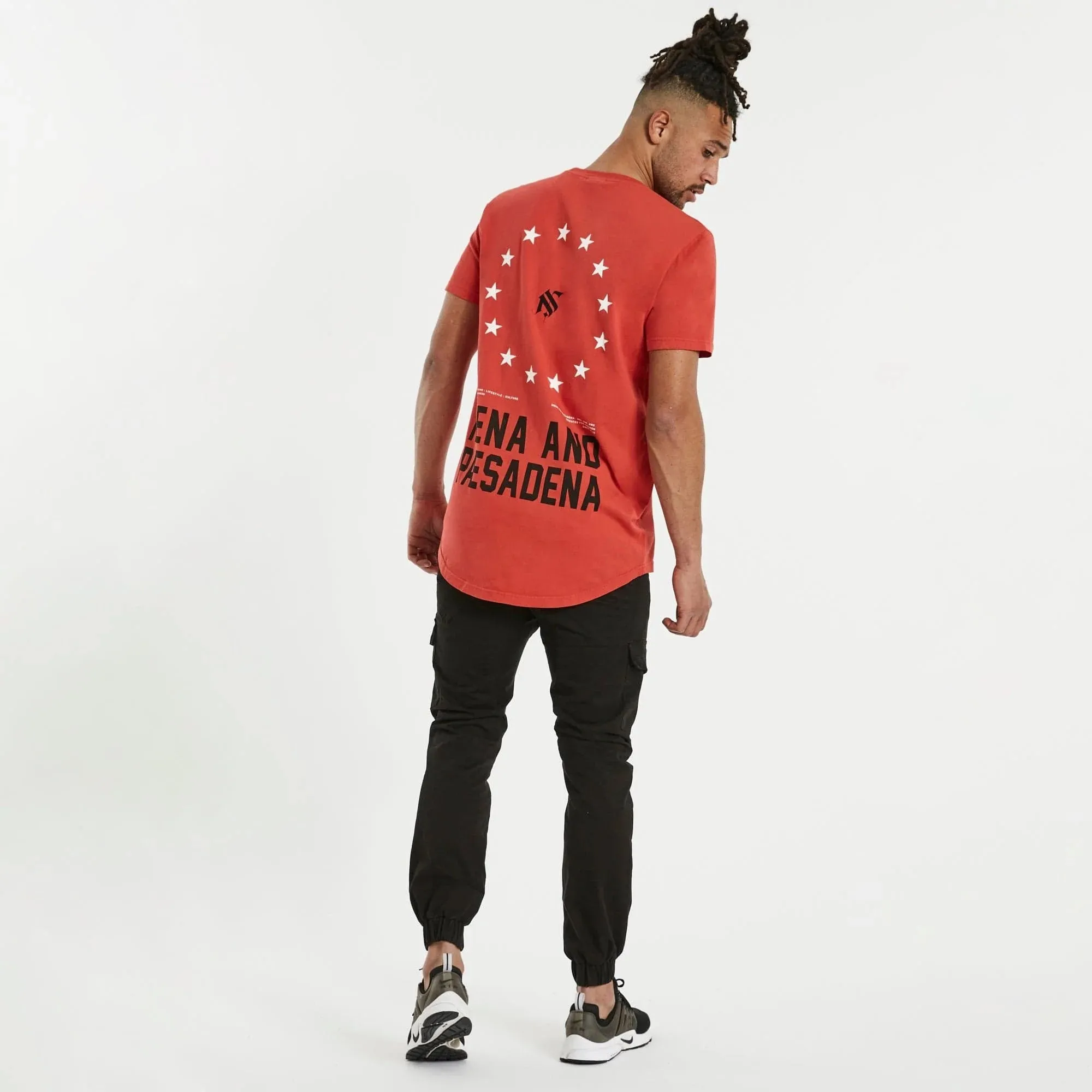 NENA & PASADENA Mens Silverlight Cape Back Tee Shirt Pigment Poppy Red