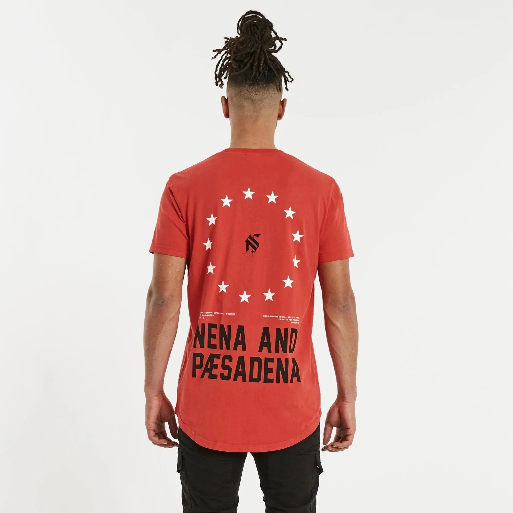 NENA & PASADENA Mens Silverlight Cape Back Tee Shirt Pigment Poppy Red