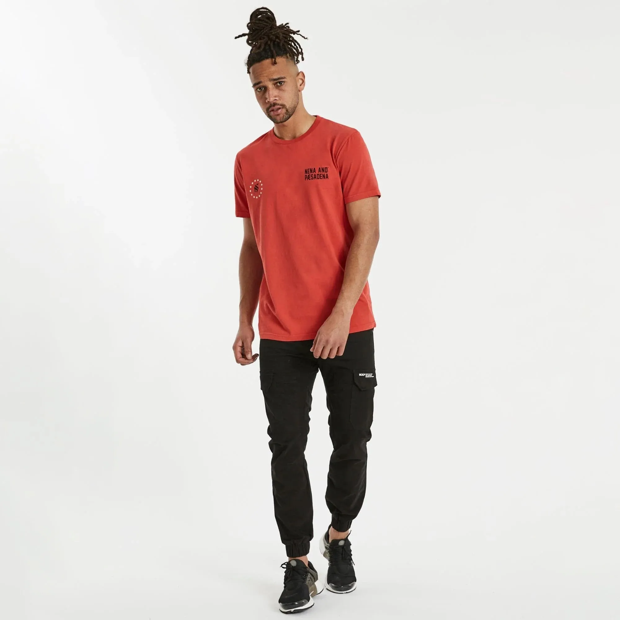 NENA & PASADENA Mens Silverlight Cape Back Tee Shirt Pigment Poppy Red
