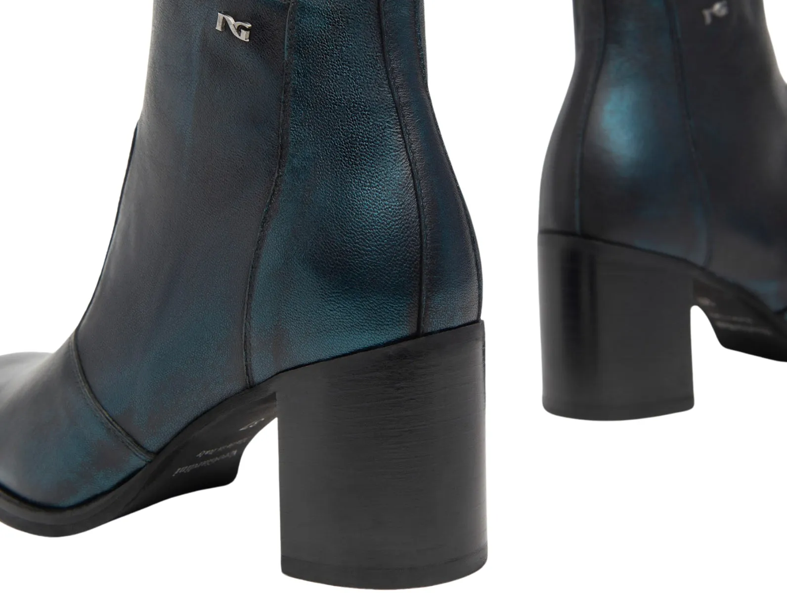 NeroGiardini I410950D 200 - Petrol Blue