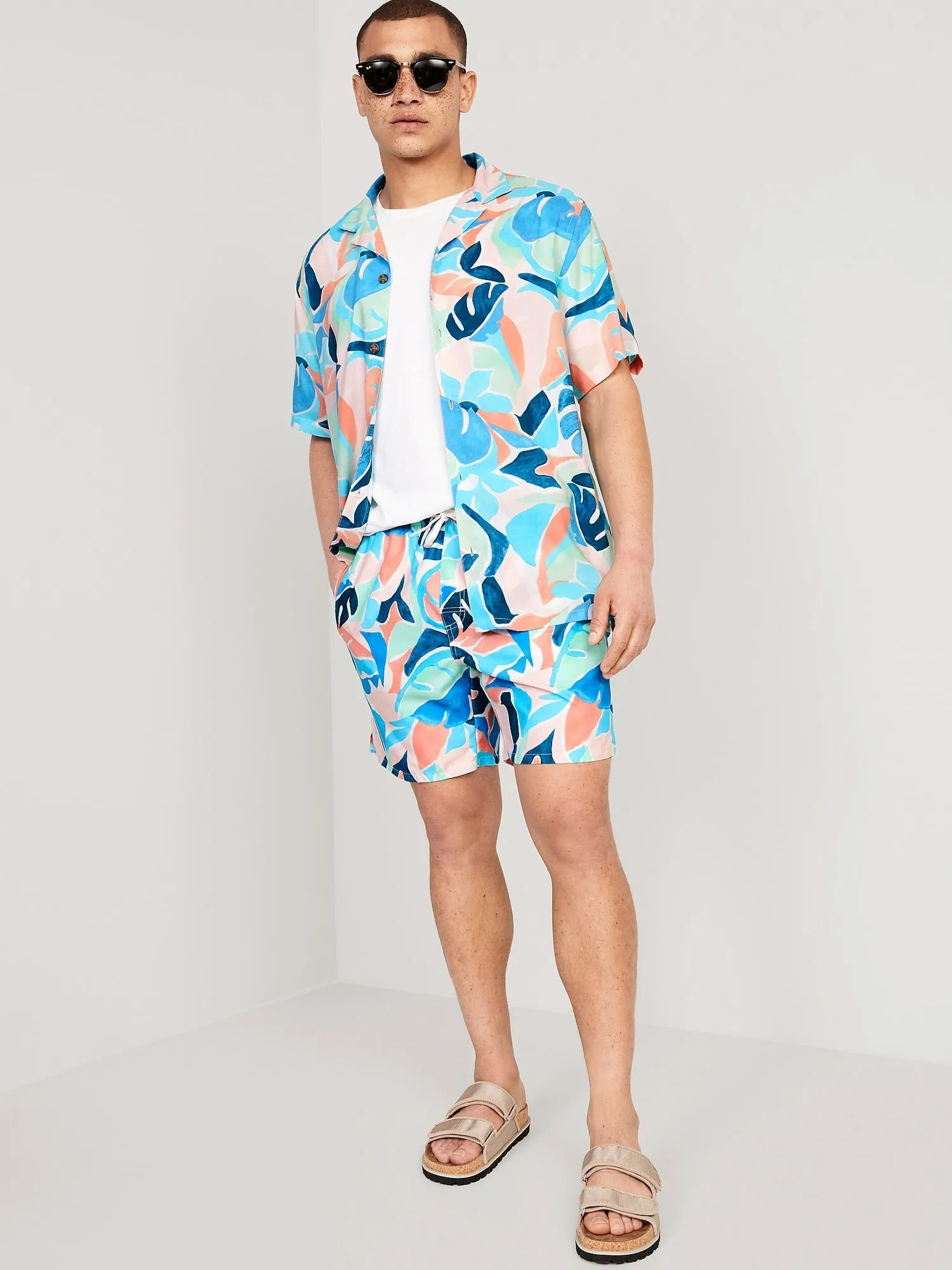 Short-Sleeve Printed Camp Shirt For Men