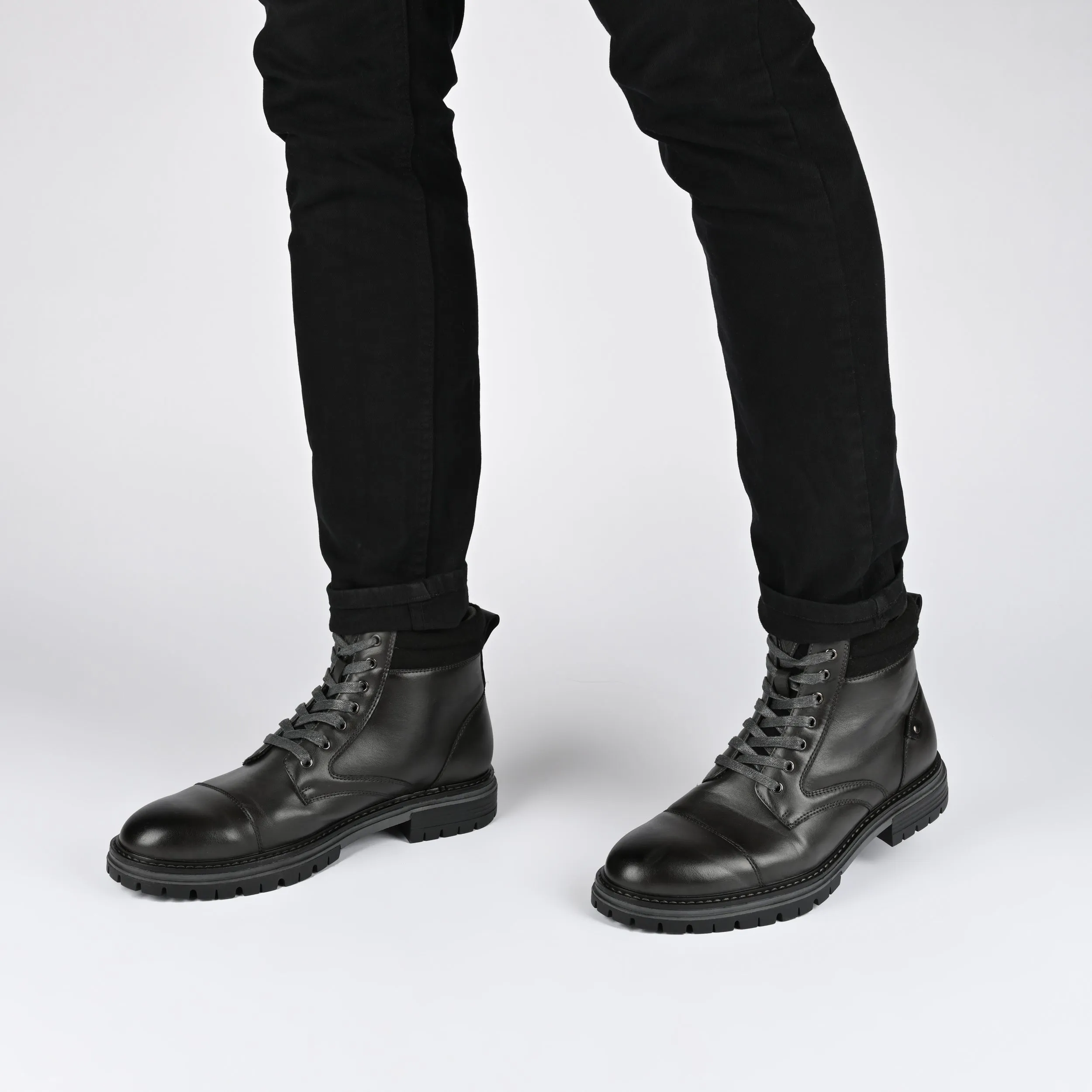 Vance Co. Fegan Cap Toe Boot